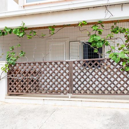 Feather Studio Apartment - Free Private Parking - Self Check-In Dubrovnik Exterior photo